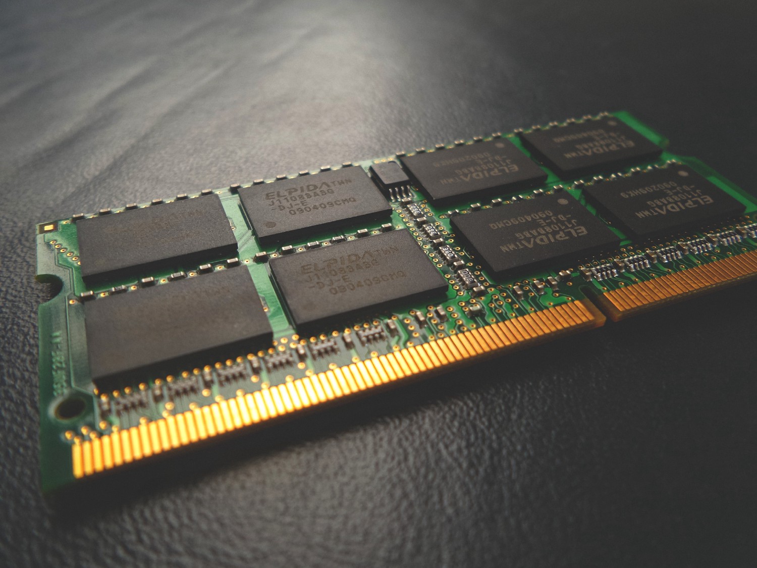 BA AD F0 0D: Using memory debug code as an anti-debugging technique